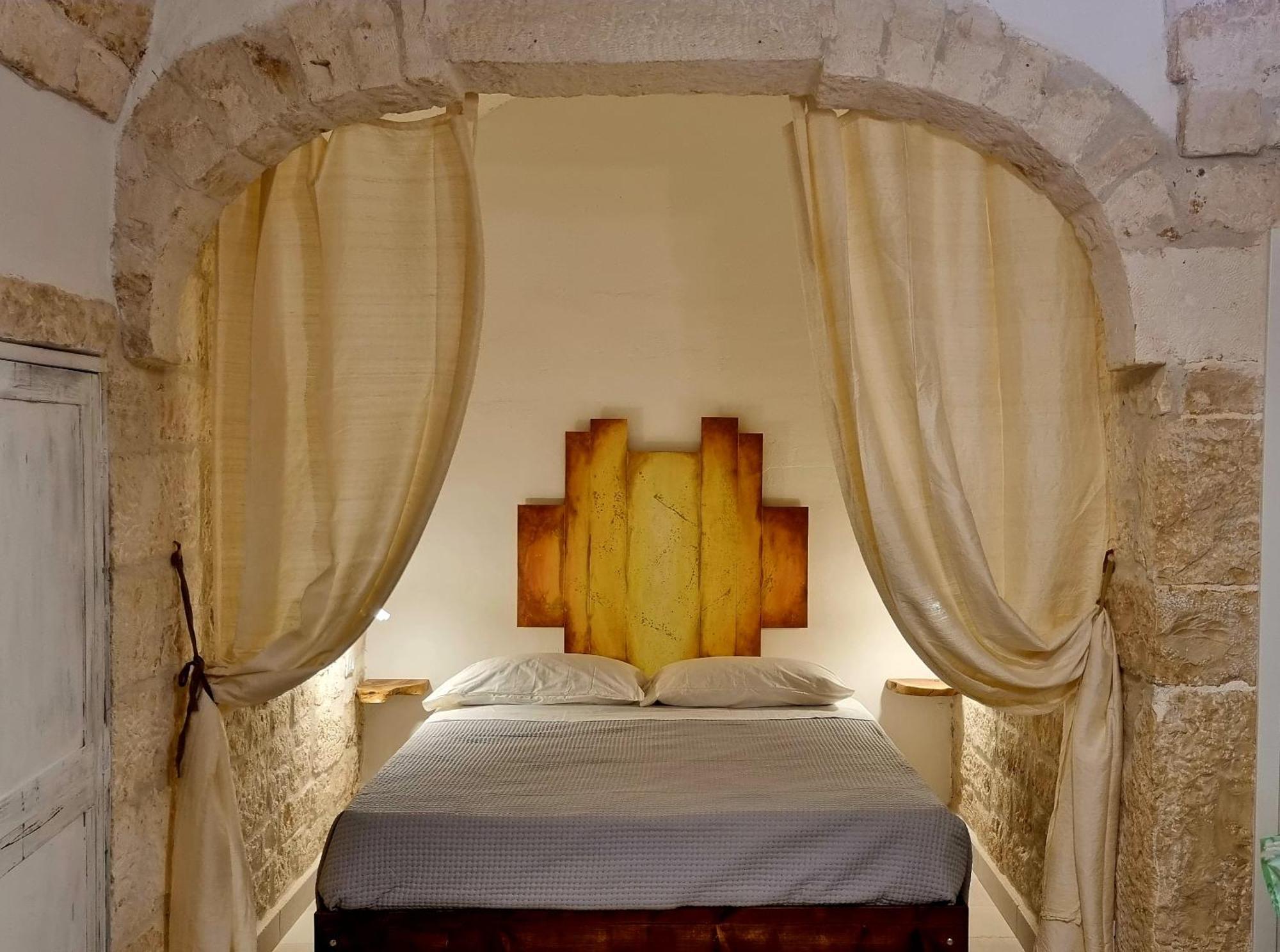 Petra Bianca Luxury Suite Ceglie Messapica Exterior foto